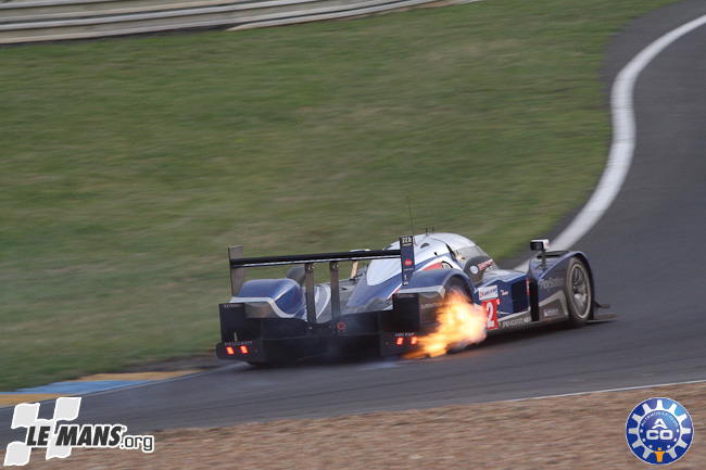 24h lemans 2010 abandon peugeot (c) Aco/C.Vignon