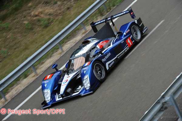 Avant de la Peugeot 90x en test à Monza