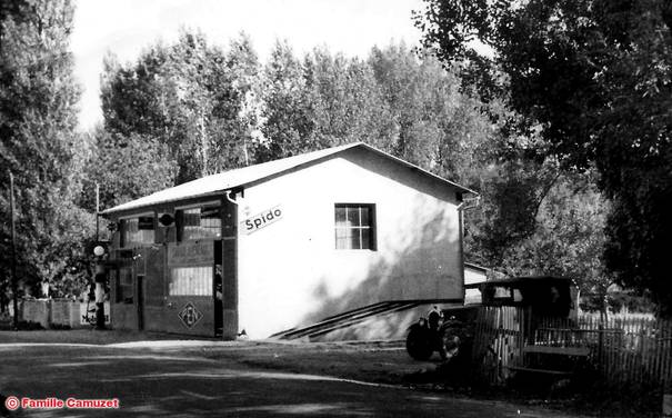 Garage Camuzet vers 1930