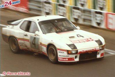 Porsche 924 Carrera GT au Mans.