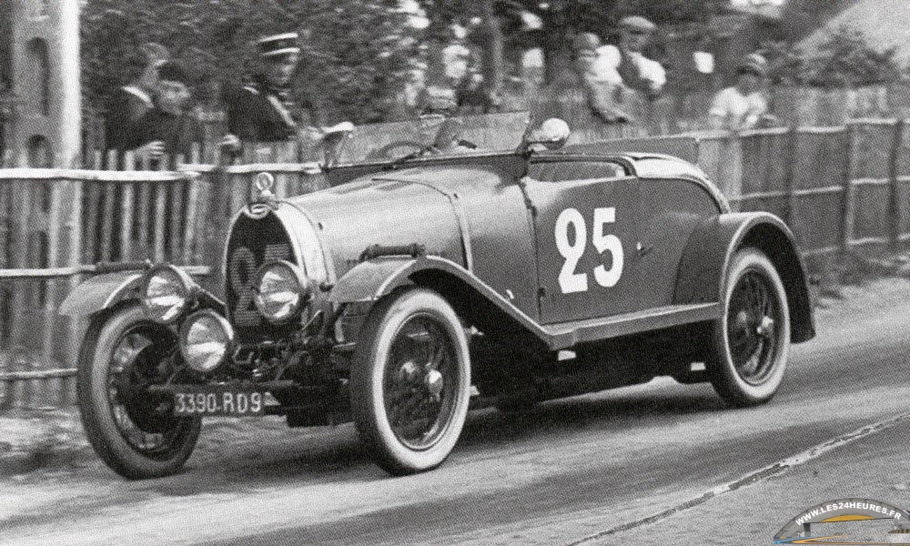 1930 Bugatti Type 40 no 25 Mareuse Siko
