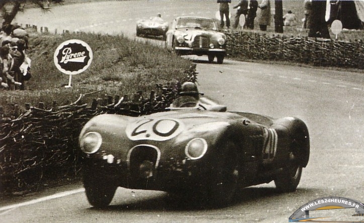 LM1951 Jaguar 20