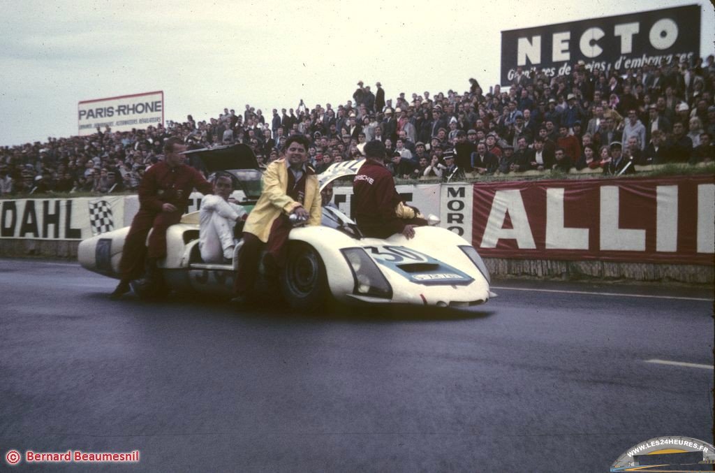 1966 Porsche 30 Victoire à l'indice pour siffert