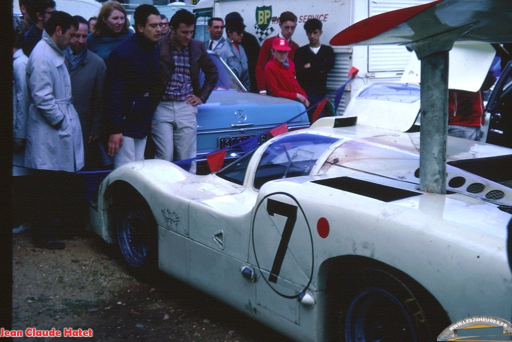 24h lemans 1967 chaparral