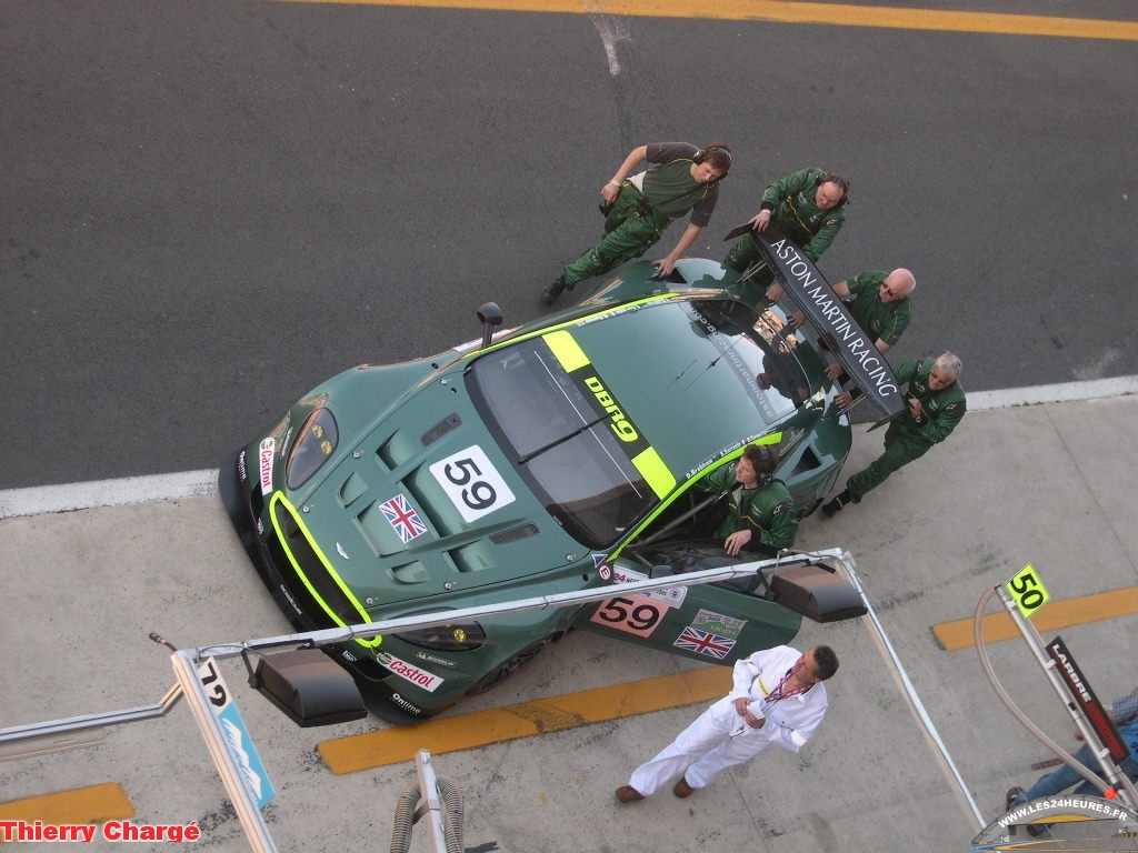 Lemans 2005 Aston Martin