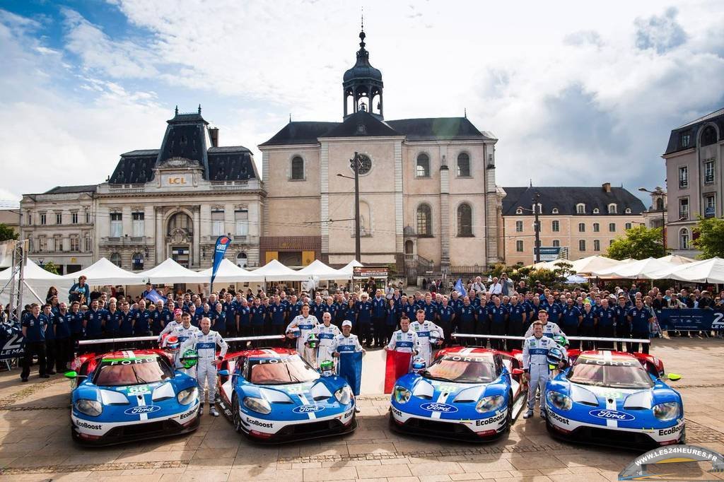 LeMans 2017 Ford GT Pesage